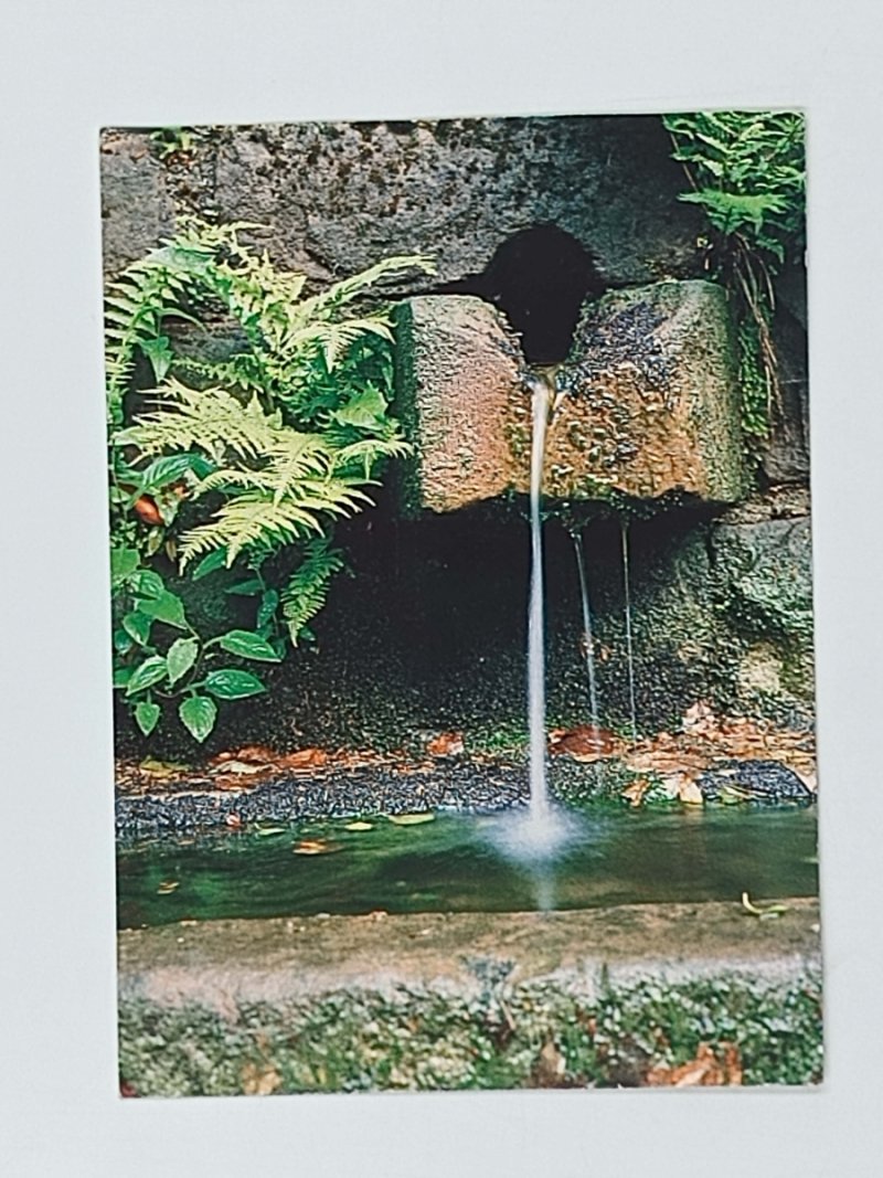 SELZERS BRUNNEN BEI BULLAU IM ODENWALD HESSEN