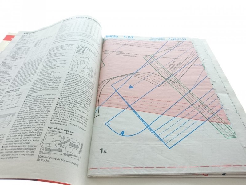 BURDA NR 1/2007 SPODNIUM NA ŻYCZENIE