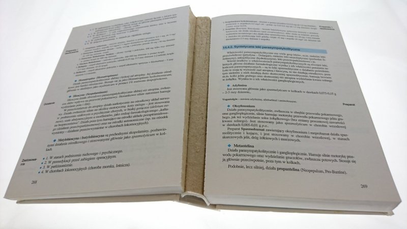 KOMPENDIUM FARMAKOLOGII I FARMAKOTERAPII - Danysz