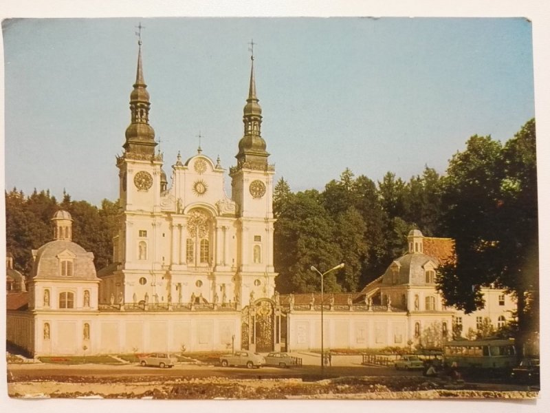ŚWIĘTA LIPKA K. KĘTRZYNA. BAROKOWY KOŚCIÓŁ Z LAT 1687-1692 FOT. SUROWIEC