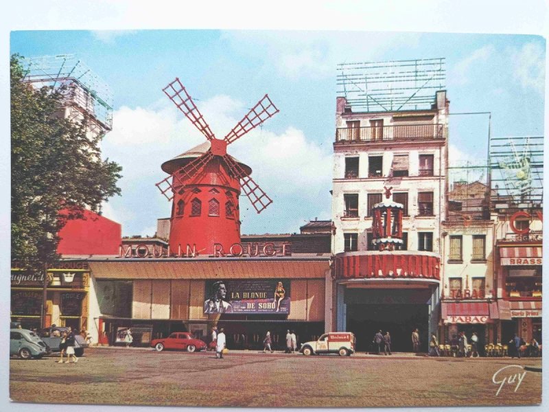 PARIS MOULIN ROUGE