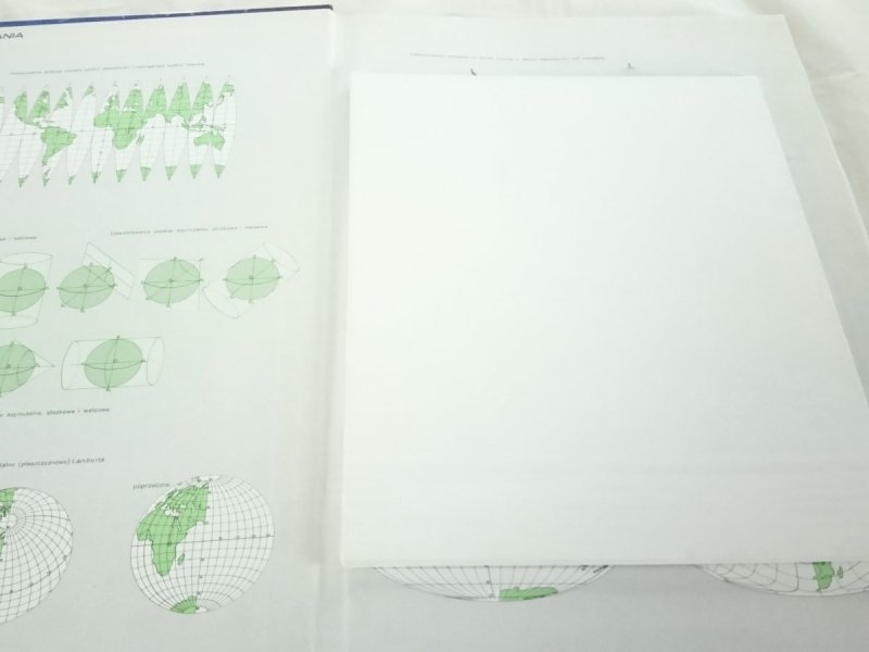 ATLAS GEOGRAFICZNY DLA SZKÓŁ ŚREDNICH 1998