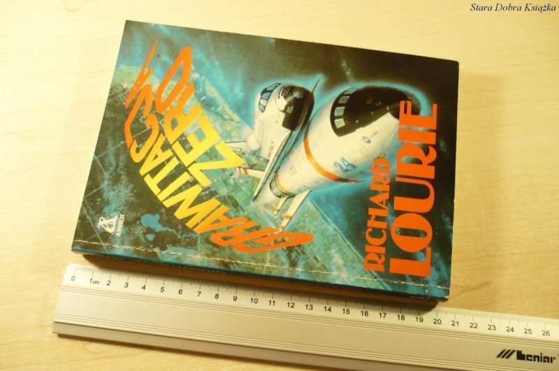 GRAWITACJA ZERO - Richard Lourie (1991)