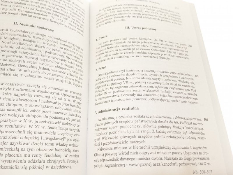 HISTORIA POWSZECHNA USTROJU I PRAWA - Maciejewski