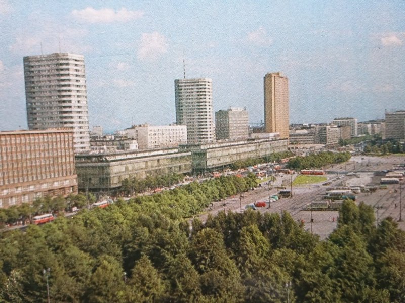 WARSZAWA. PLAC DEFILAD I ŚCIANA...FOT. JASTRZĘBSKI