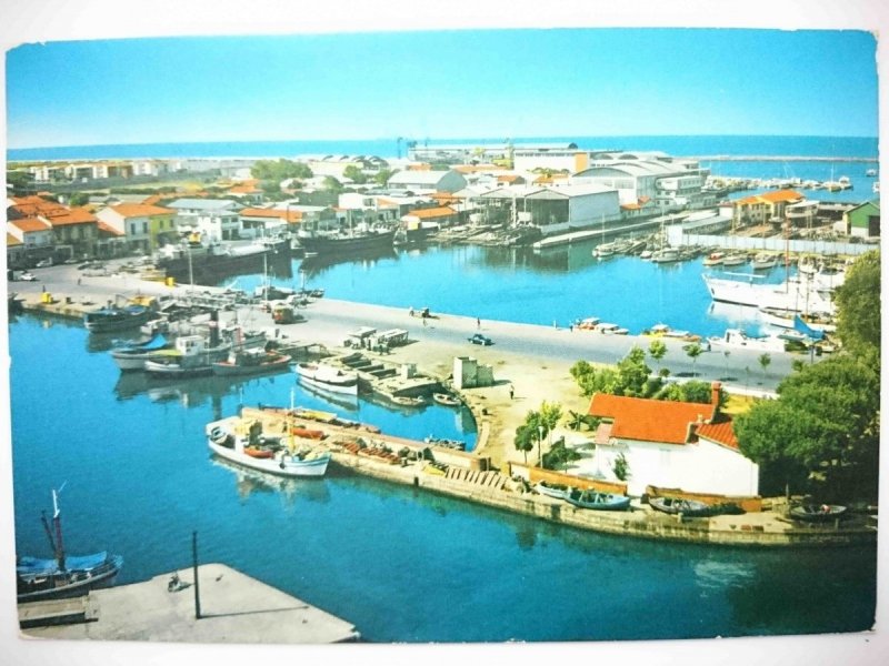 VIAREGGIO. LE DARSENE