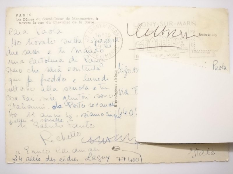 PARIS. LES DORNES DU SACRE-COEURS