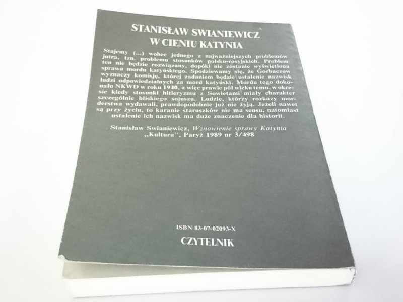 W CIENIU KATYNIA - Stanisław Swianiewicz 1990