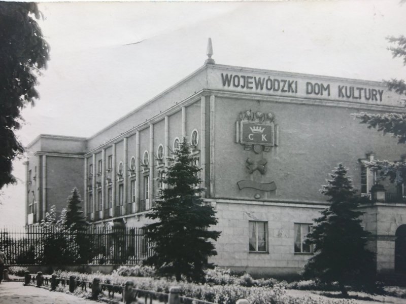 KIELCE. WOJEWÓDZKI DOM KULTURY