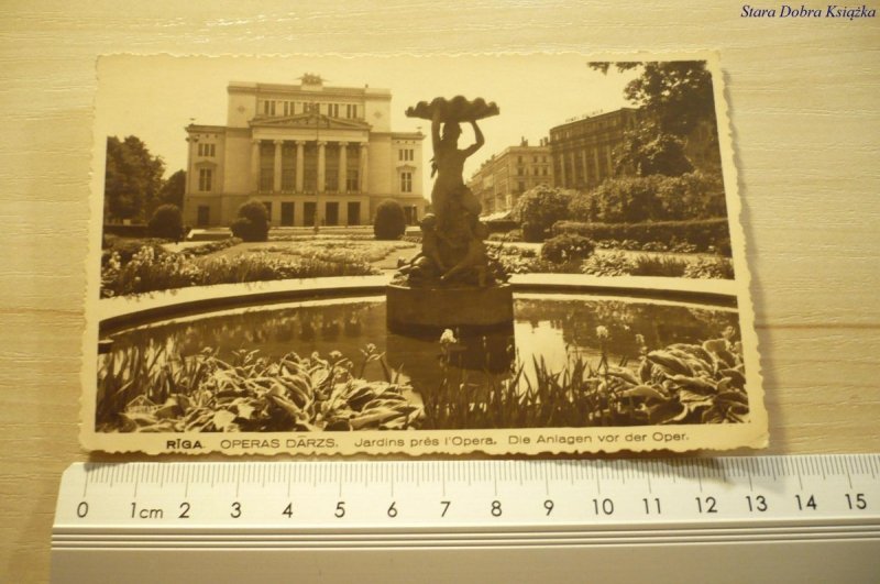 RIGA. OPERAS DARZS. JARDINS PRES L'OPERA