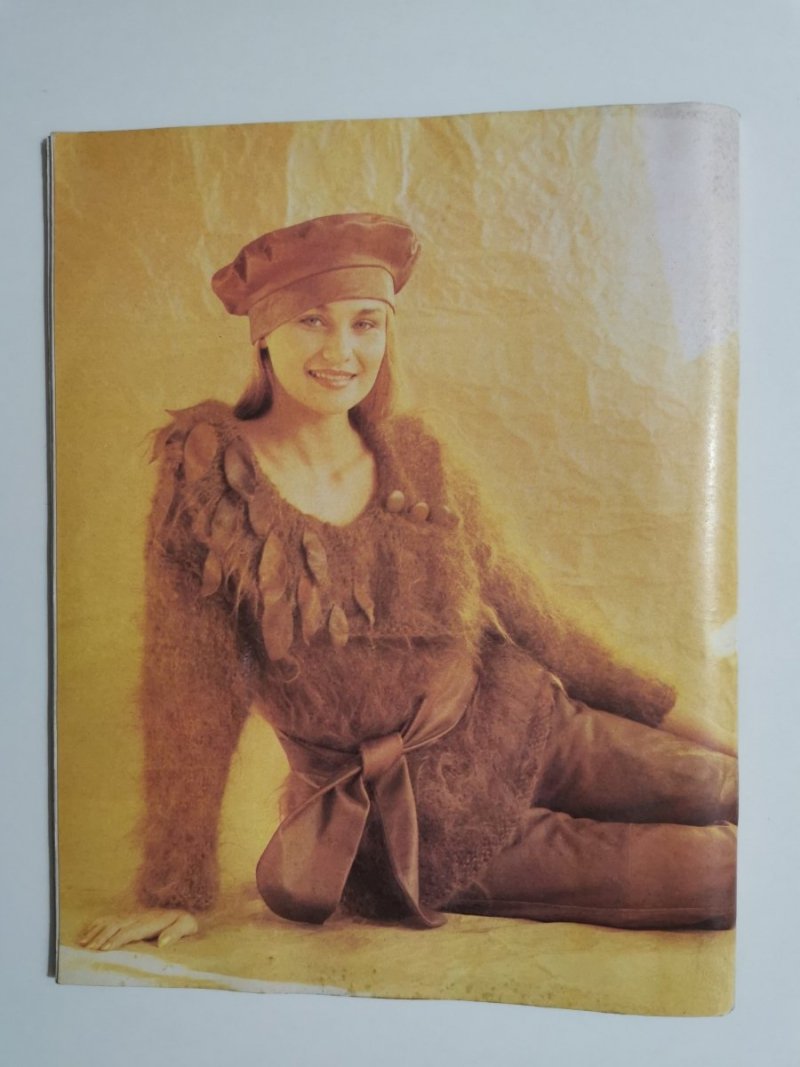 MODA NR 143 JESIEŃ 1990