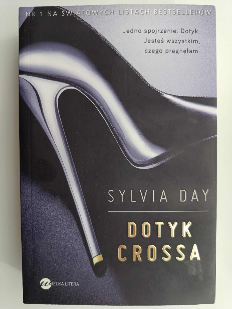 DOTYK CROSSA - Sylvia Day