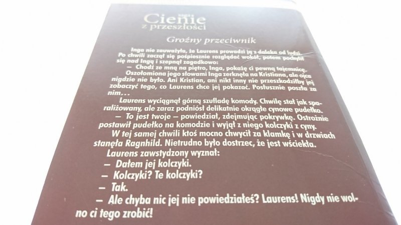 SAGA CIENIE Z PRZESZŁOŚCI TOM 5 GROŹNY PRZECIWNIK