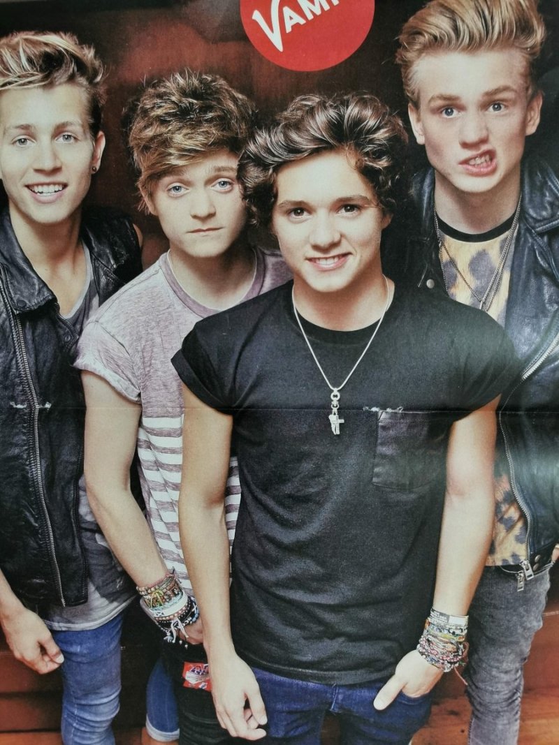 BRAVO. MARVEL KAPITAN AMERYKA. THE VAMPS