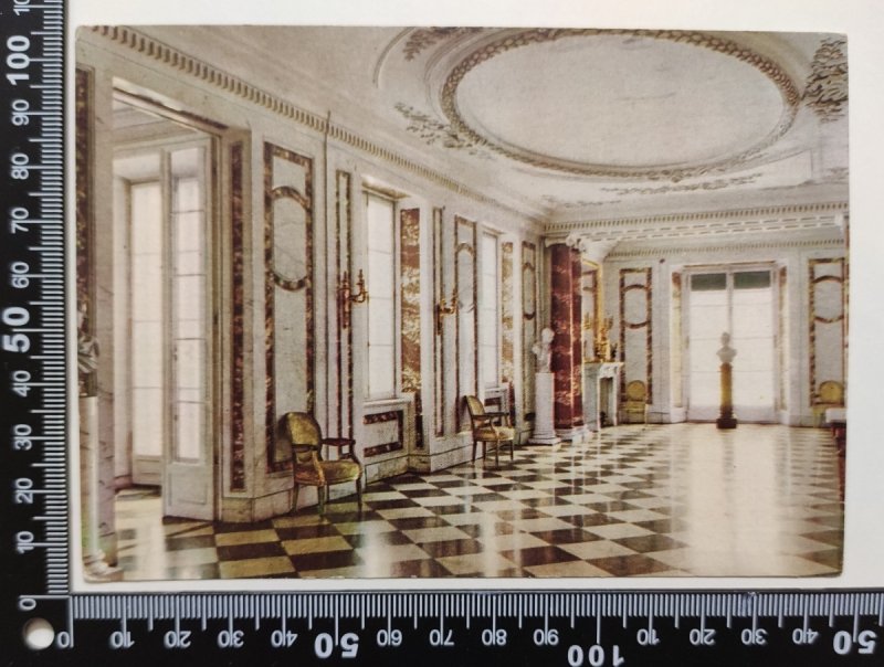 WARSZAWA. PAŁAC W ŁAZIENKACH. SALA JADALNA