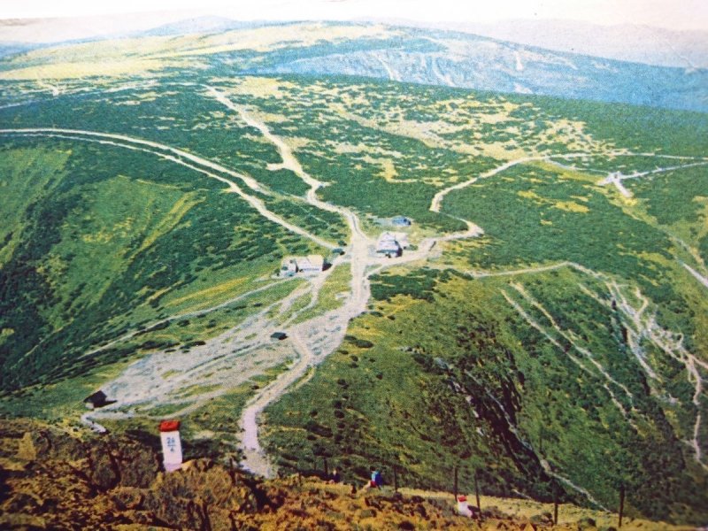 KARKONOSZE. WIDOK ZE ŚNIEŻKI FOT. A. STELMACH