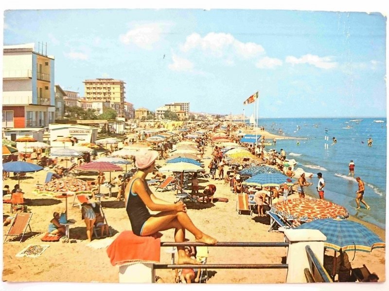 TORRE PEDRERA. PANORAMA DALLA SPIAGGIA