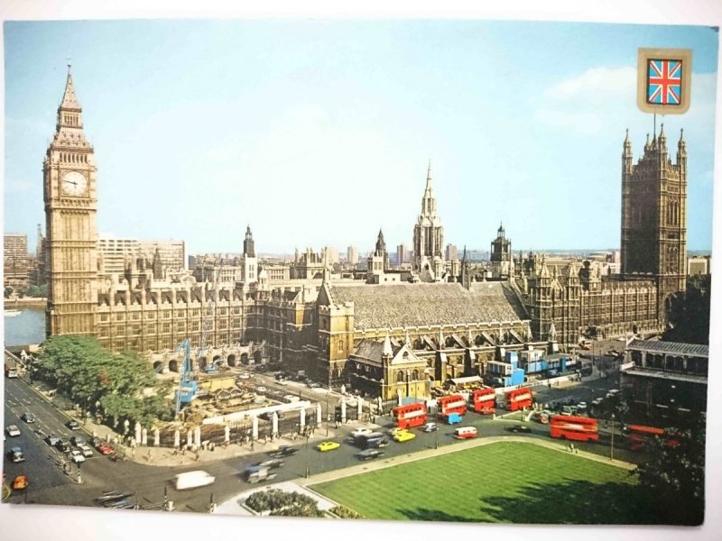 LONDON. PARLIAMENT SQUARE