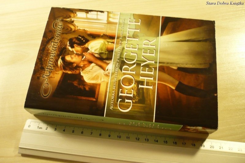 UPROWADZONA - Georgette Heyer (2009)