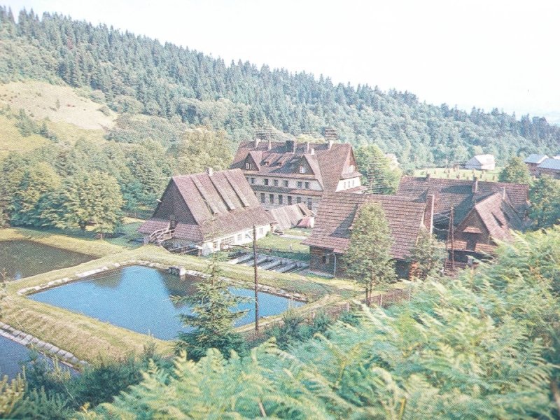 ŁOPUSZNA. OŚRODEK ZARYBIENIOWY... FOT. MAKAREWICZ