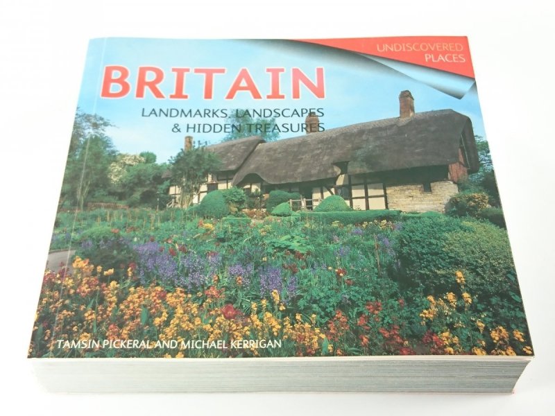 BRITAIN. LANDMARKS LANDSCAPES AND HIDDEN TREASURES