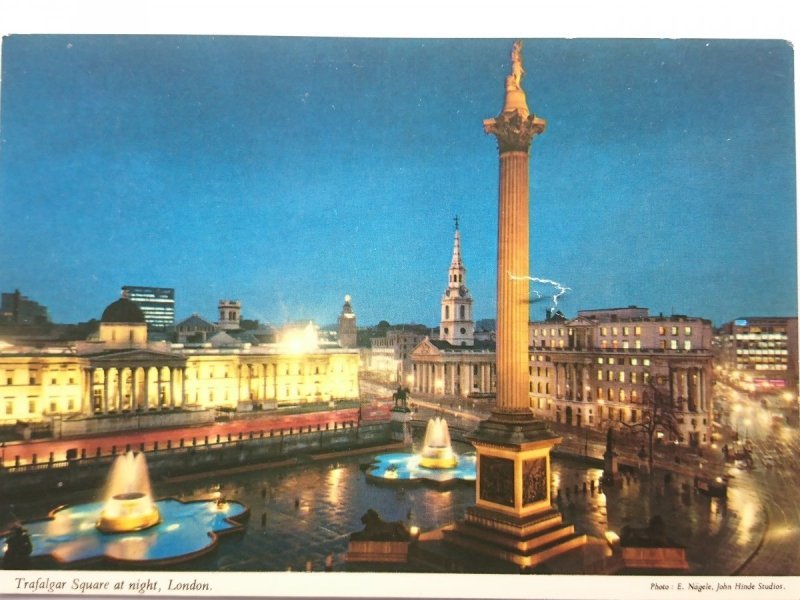 TRAFALGAR SQUARE AT NIGHT, LONDON