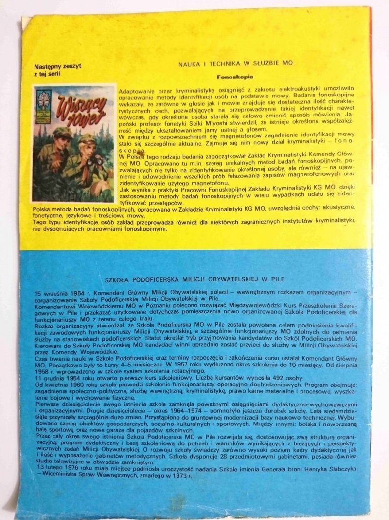 WIELORYB Z PERYSKOPEM