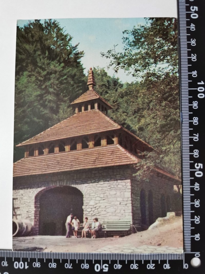 ŻEGIESTÓW ZDRÓJ. PIJALNIA WODY