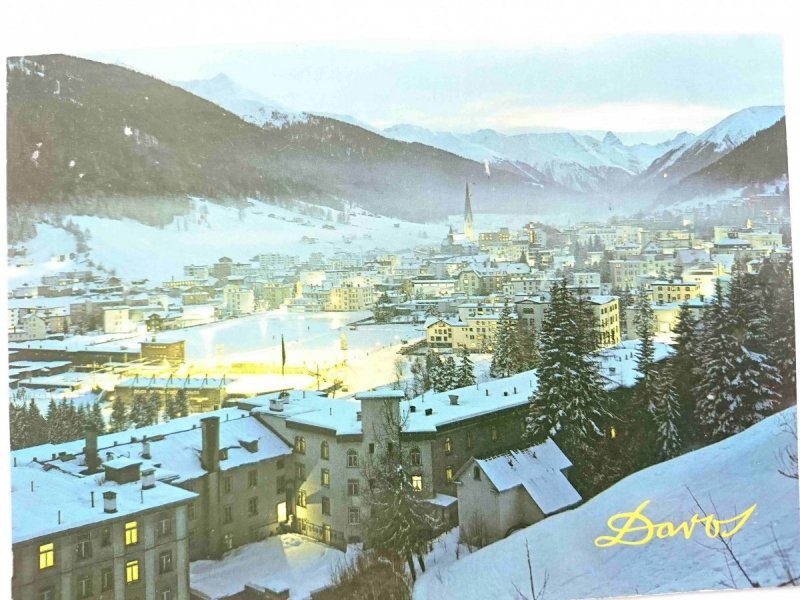 SCHWEIZ. DAVOS BLICK GEGEN TINZERHORN