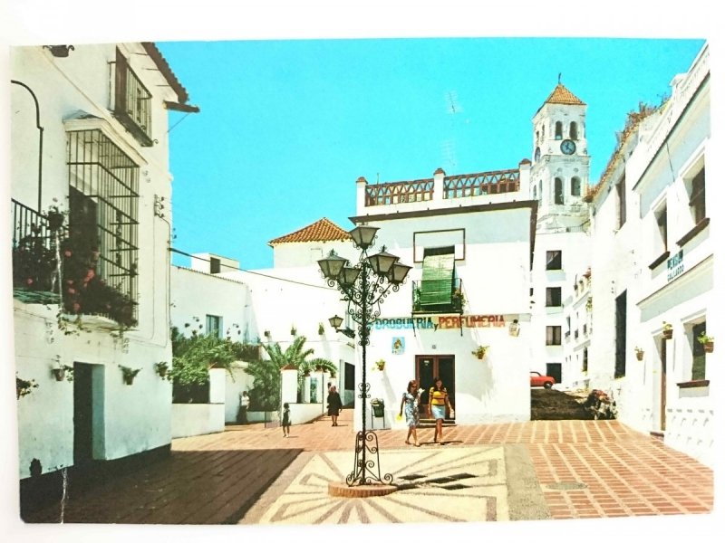COSTA DEL SOL – MARBELLA. PLAZA Y CALLES TIPICAS