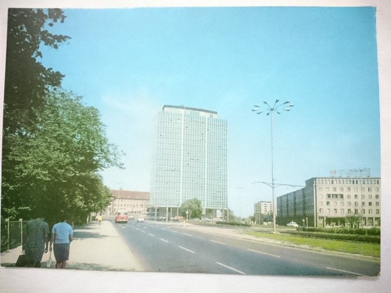 GDAŃSK. WIEŻOWIEC CENTRUM TECHNIKI OKRĘTOWEJ FOT. K. JABŁOŃSKI