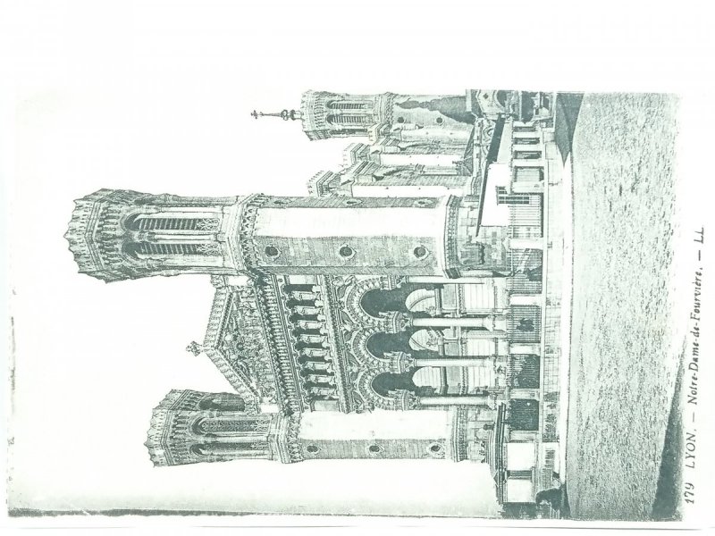 LYON - NOTRE-DAME-DE-FOURVIERE