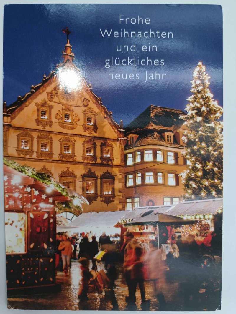 FROHE WEIHNACHTEN UND EIN GLUCKLICHES NEUES JAHR