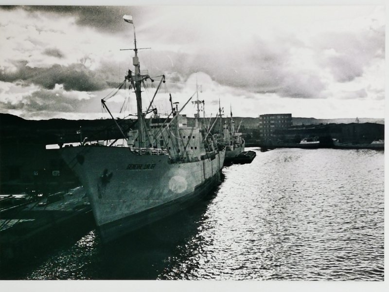 ZDJĘCIE. STATEK W PORCIE – GENERAŁ WALTER  Fot. Janusz Uklejewski 