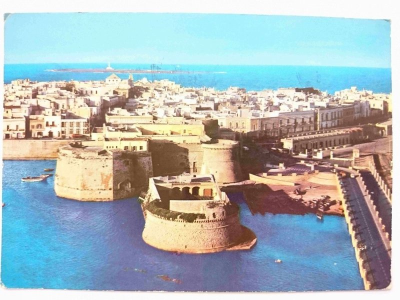 GALLIPOLI. CASTELLO XVI SEC. PANORAMA E ISOLA S. ANDREA