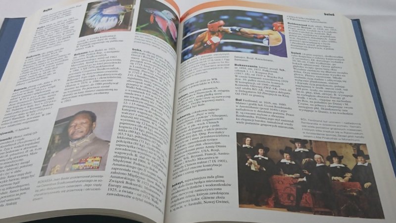 OXFORD. WIELKA ENCYKLOPEDIA ŚWIATA TOM III 2003