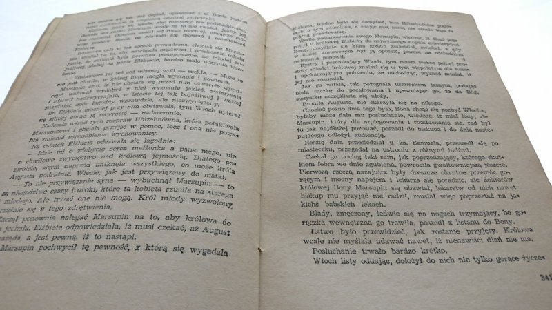 DWIE KRÓLOWE - Józef Ignacy Kraszewski 1957
