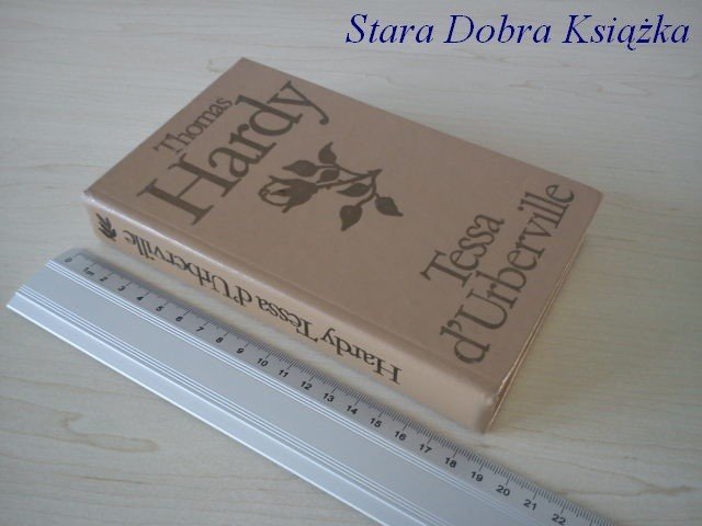 TESSA D'URBERVILLE - Thomas Hardy