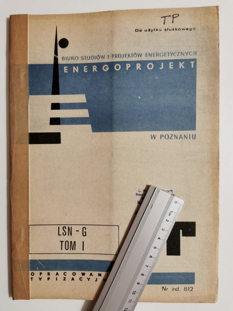 T-3146 ALBUM LSN-G SŁUPÓW Z GŁOWICAMI KABLOWYMI TOM I RYSUNKI MONTAŻOWE 1976