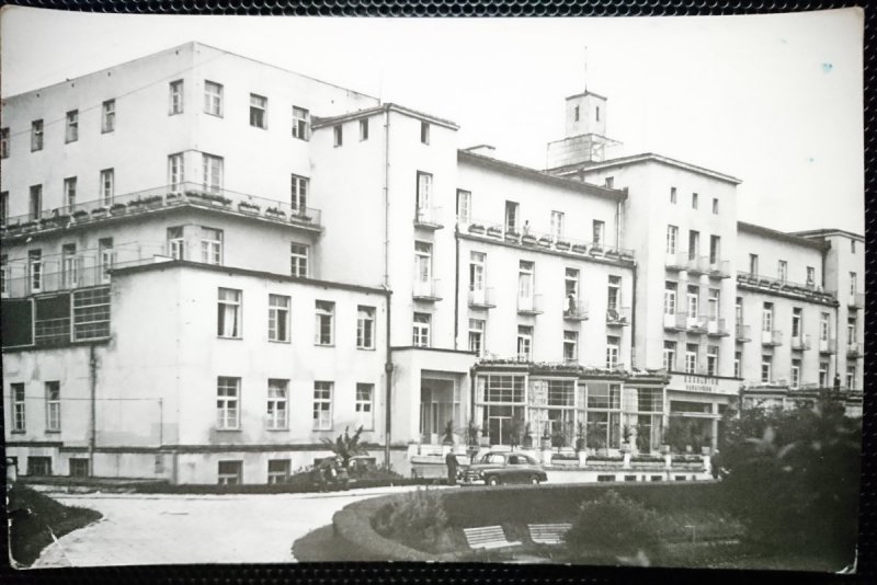 IWONICZ ZDRÓJ. SANATORIUM EXCELSIOR FOT. JASTRZĘBSKI