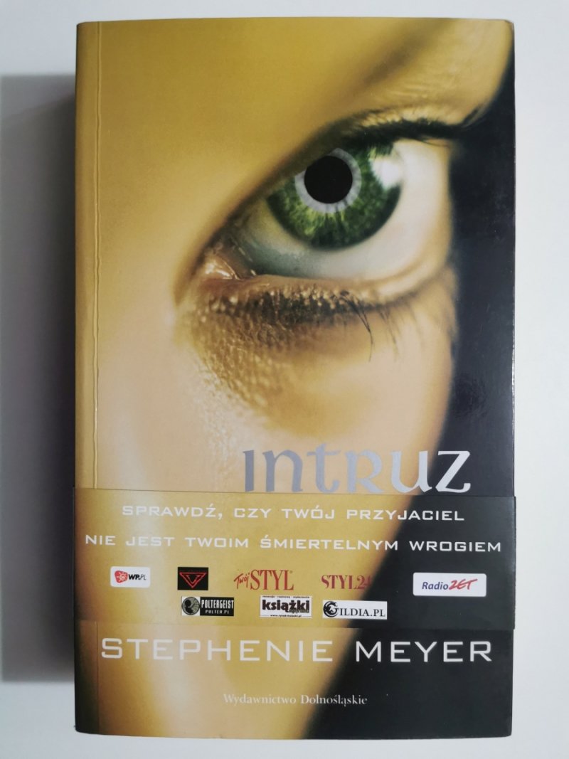 INTRUZ - Stephanie Meyer