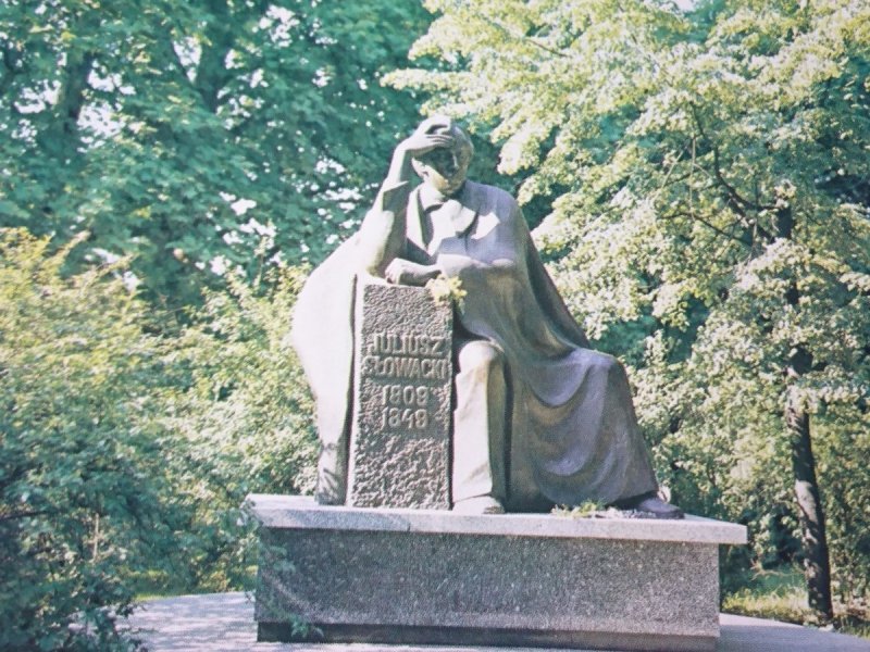 WROCŁAW. POMNIK JULIUSZA SŁOWACKIEGO FOT BAŃKOWSKA