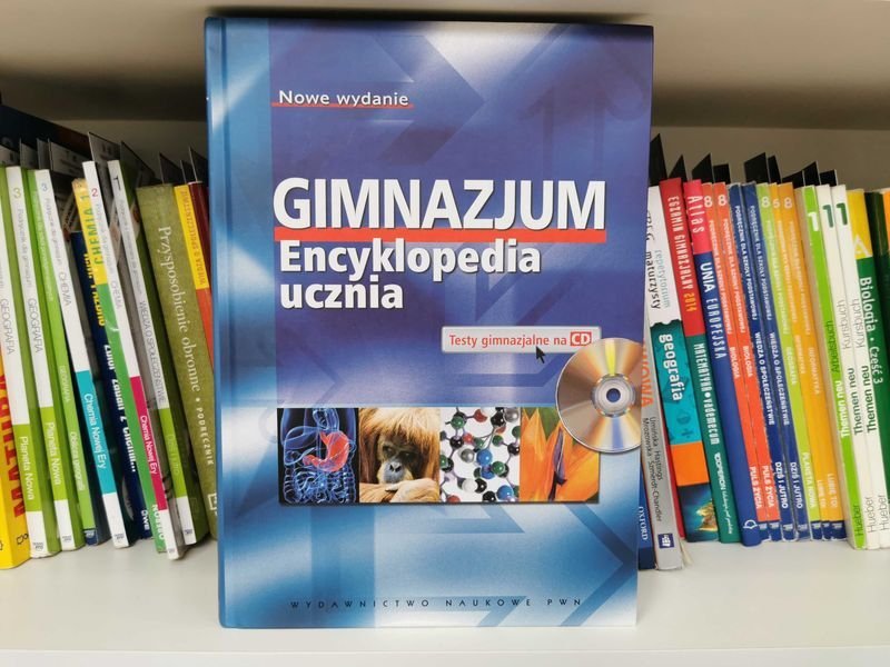 Gimnazjum Encyklopedia Ucznia bez cd.