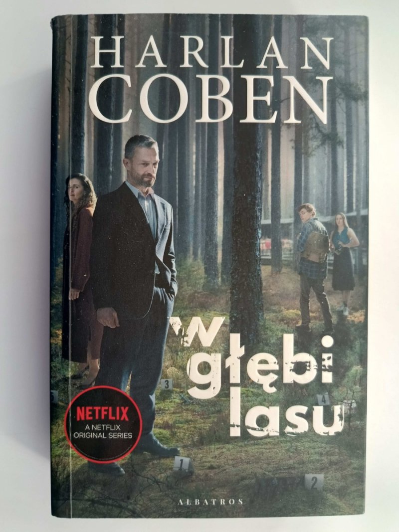 W GŁĘBI LASU - Harlan Coben
