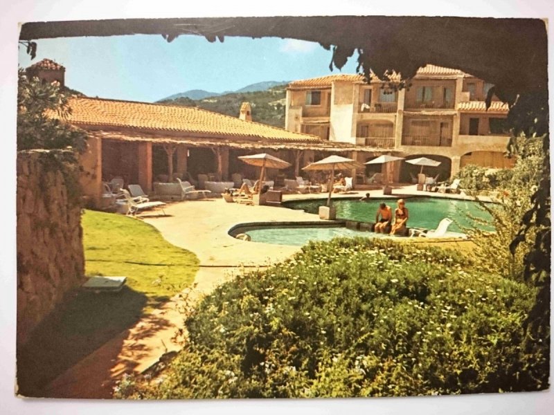 COSTA SMERALDA – SARDEGNA. HOTEL CERVO – PISCINA