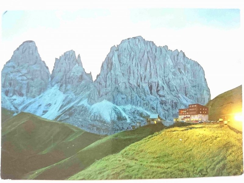 GRUPPO SELLA – DOLOMITI (TRENTINO) PASSO SELLA M. 2240