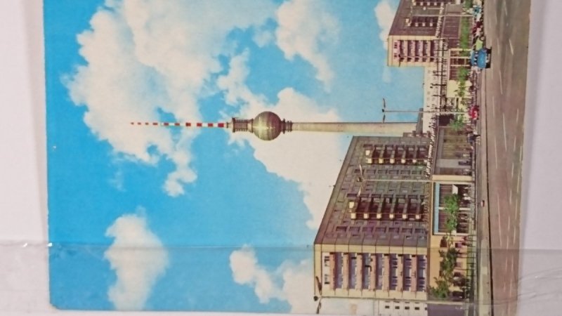 BERLIN - HAUPTSTADT DER DDR
