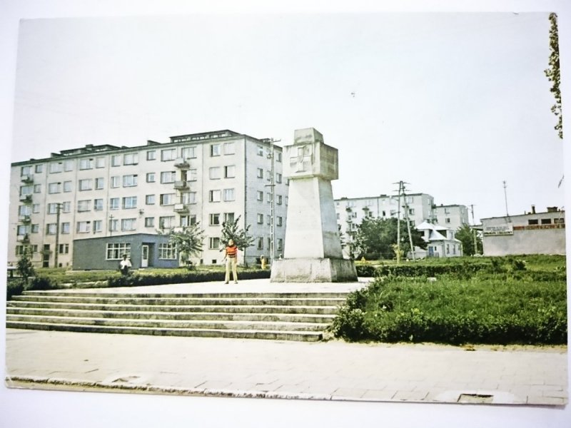 MAKÓW MAZOWIECKI. POMNIK FOT. RACZKOWSKI