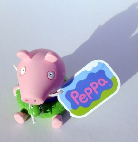 Świnka Peppa Na plaży z figurką George'a do kąpieli Edycja limitowana