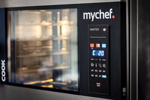 Piec konwekcyjno-parowy elektryczny | automatyczny system myjący | 4xGN1/1 | 6,3 kW | 400 V | Mychef COOK MASTER 041E